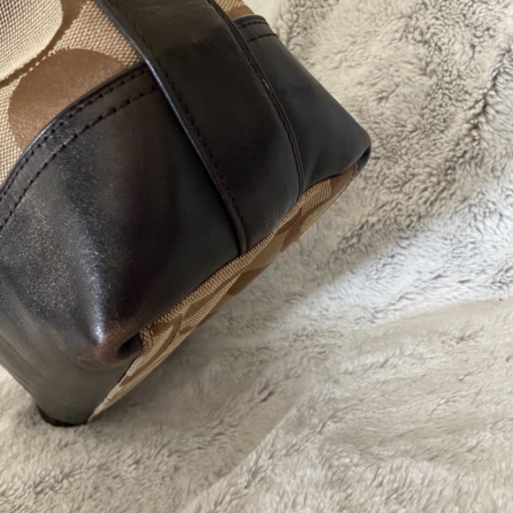 Coach Purse - Picture 10 of 10